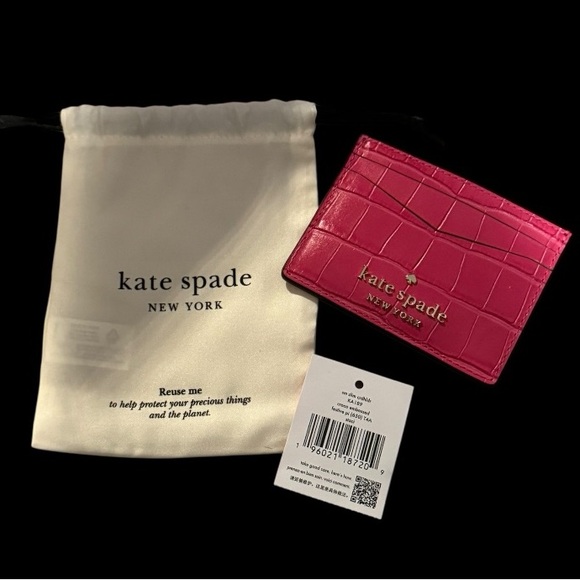 kate spade Accessories - Kate Spade Staci Small Slim Card Holder in Festive Pink NWT